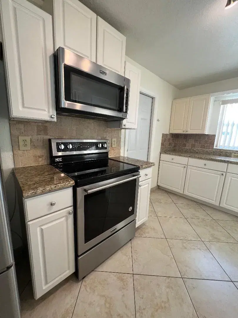 Picture of 720 SW 18Th Street, Boynton Beach FL 33426