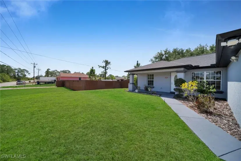 Picture of 2701 8Th St Sw, Lehigh Acres FL 33976