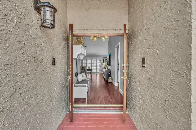 Picture of 6660 La Pina Court, Boca Raton FL 33433