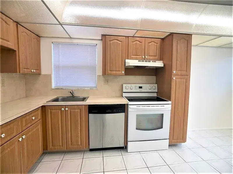 Picture of 8360 Sands Point Blvd G210, Fort Lauderdale FL 33321