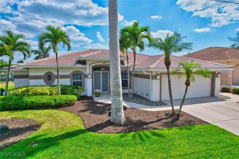 Picture of 216 5Th St, Bonita Springs FL 34134