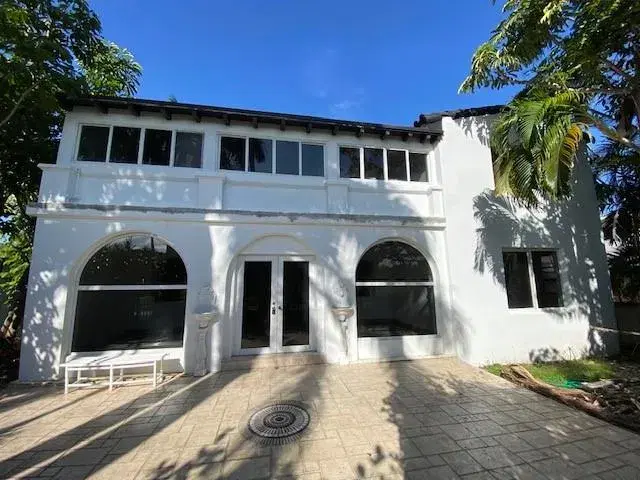 Picture of 5757 Alton Rd, Miami Beach FL 33140