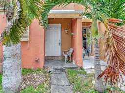 Picture of 15018 SW 80Th Ter 907, Miami, FL 33193