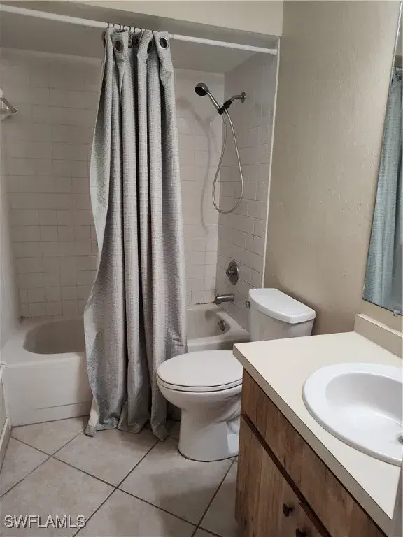 Picture of 9351 Lennex Ln, Fort Myers FL 33919
