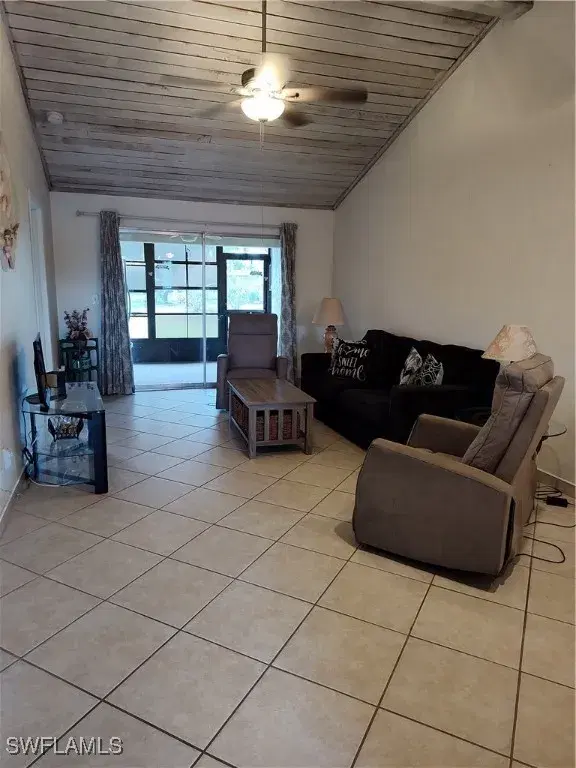 Picture of 9351 Lennex Ln, Fort Myers FL 33919
