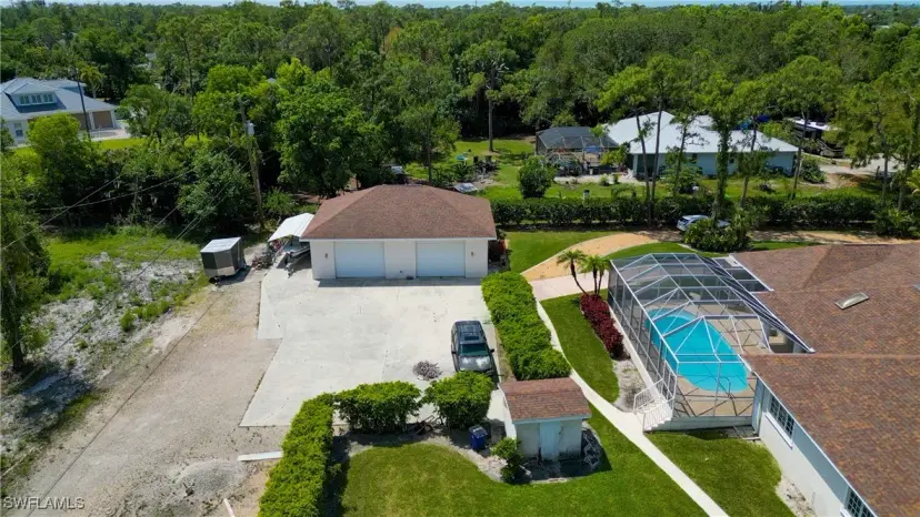 Picture of 6130 Briarcliff Rd, Fort Myers FL 33912