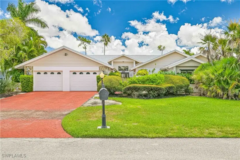 Picture of 14687 Triple Eagle Ct, Fort Myers FL 33912