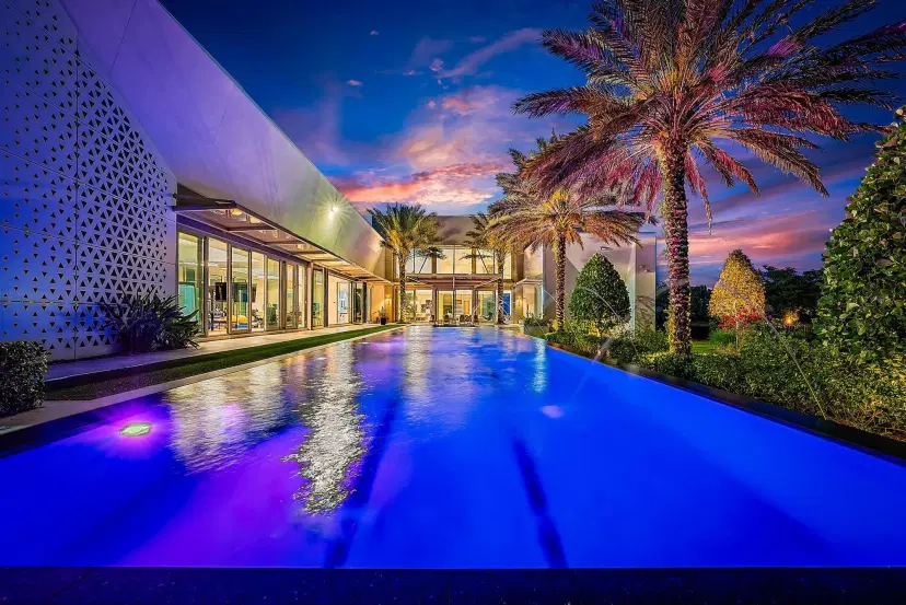 Picture of 8119 Man O War Road, Palm Beach Gardens FL 33418