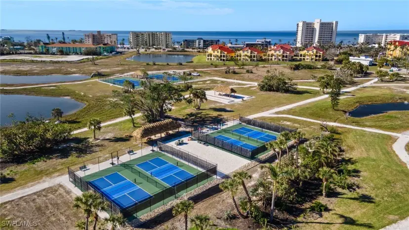 Picture of 4491 Bay Beach Ln 113, Fort Myers Beach FL 33931