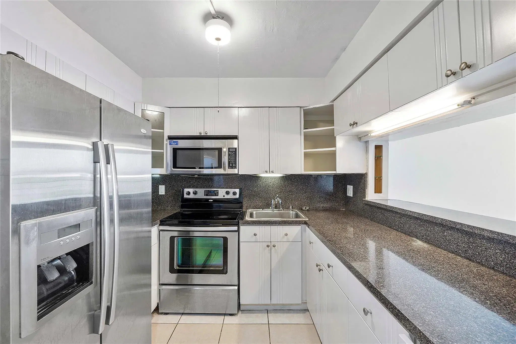 Picture of 6195 Rock Island Rd 504, Tamarac, FL 33319