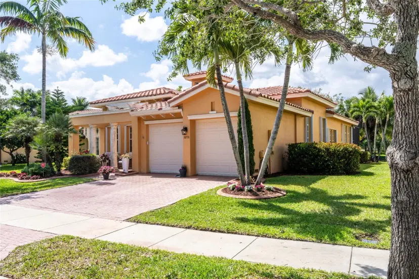 Picture of 10758 NW 83Rd Ct, Parkland FL 33076