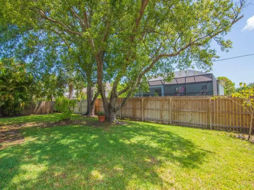 Picture of 437 Thomas Street, Sebastian FL 32958
