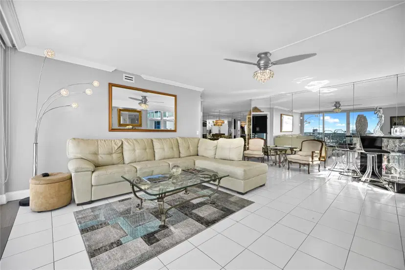 Picture of 2030 S Ocean Dr 2027, Hallandale Beach FL 33009
