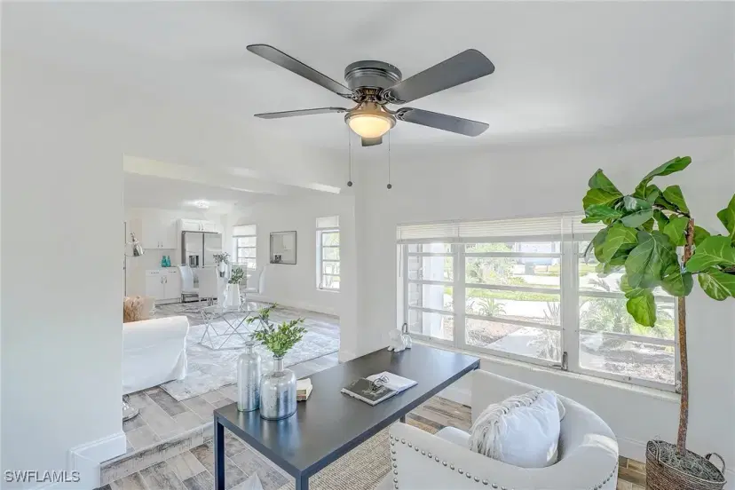 Picture of 4250 Lagg Ave, Fort Myers FL 33901