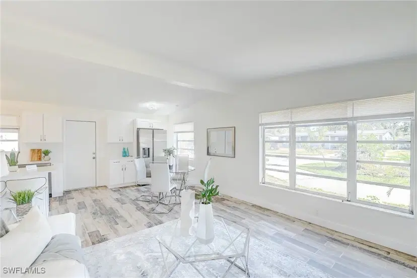 Picture of 4250 Lagg Ave, Fort Myers FL 33901