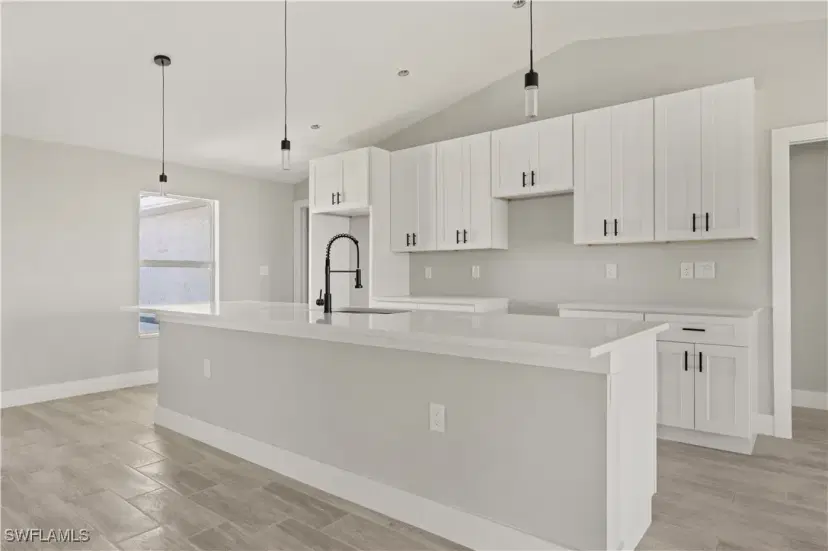 Picture of 1441 NE 34Th St, Cape Coral FL 33909