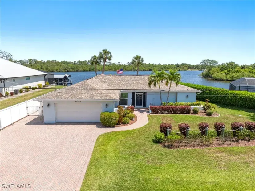Picture of 13794 River Forest Dr, Fort Myers FL 33905