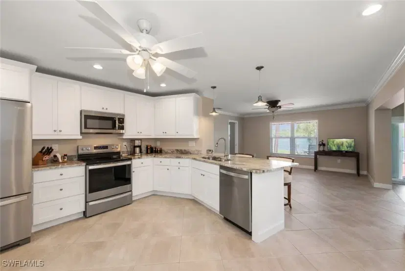Picture of 13794 River Forest Dr, Fort Myers FL 33905