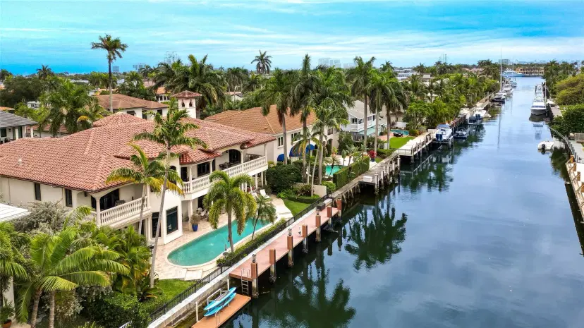 Picture of 441 Royal Plaza Dr, Fort Lauderdale FL 33301
