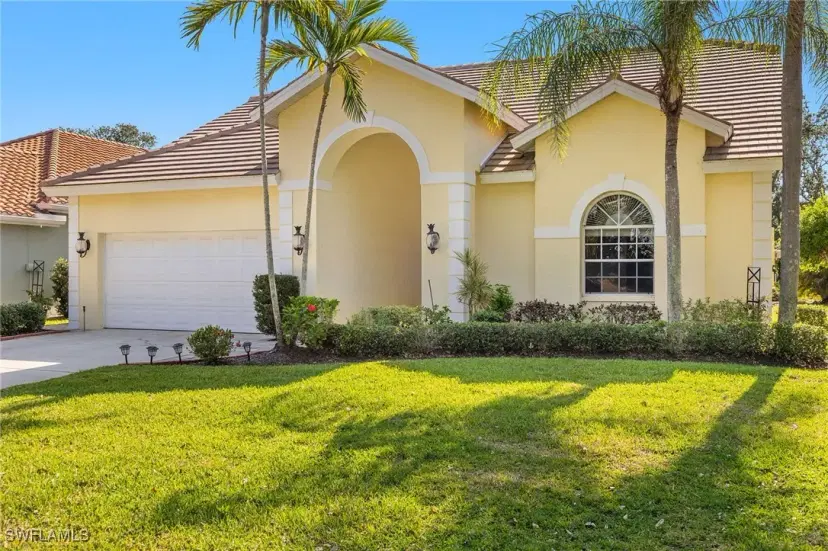 Picture of 24929 Bay Cedar Dr, Bonita Springs FL 34134