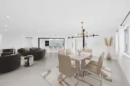 Picture of 877 NE 195Th St 422, Miami, FL 33179
