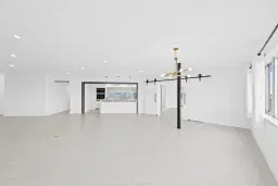 Picture of 877 NE 195Th St 422, Miami, FL 33179