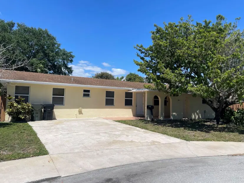 Picture of 1409 Richard Ln, Lake Worth Beach FL 33460