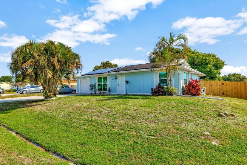 Picture of 1897 SW Cameo Boulevard, Port St Lucie FL 34953