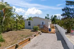 Picture of 5529 Rainbow Dr, Bokeelia, FL 33922