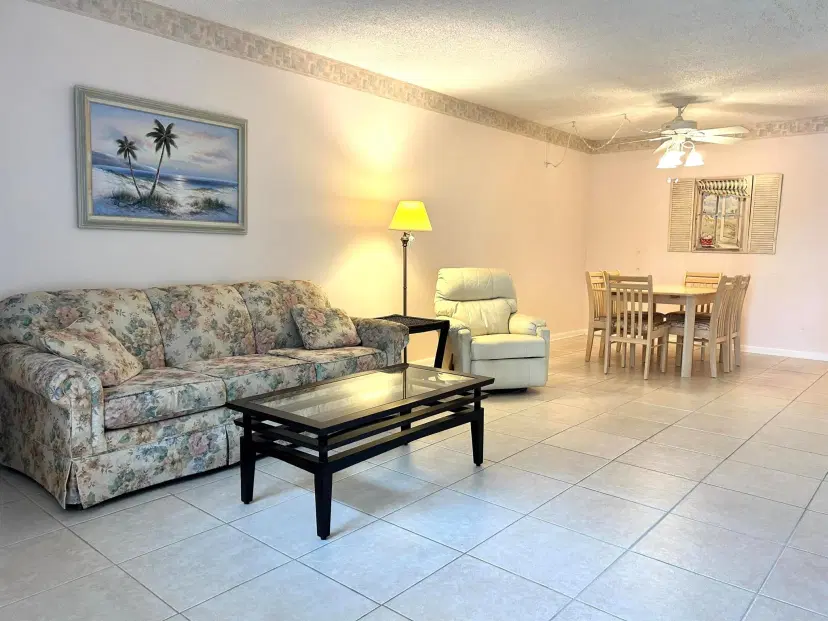 Picture of 6489 Chasewood Drive B, Jupiter FL 33458