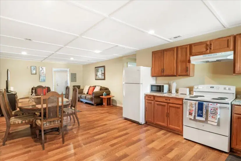 Picture of 216 Micco Avenue, Sebring FL 33870