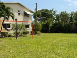 Picture of 306 S Circle Drive 101, Boynton Beach, FL 33435