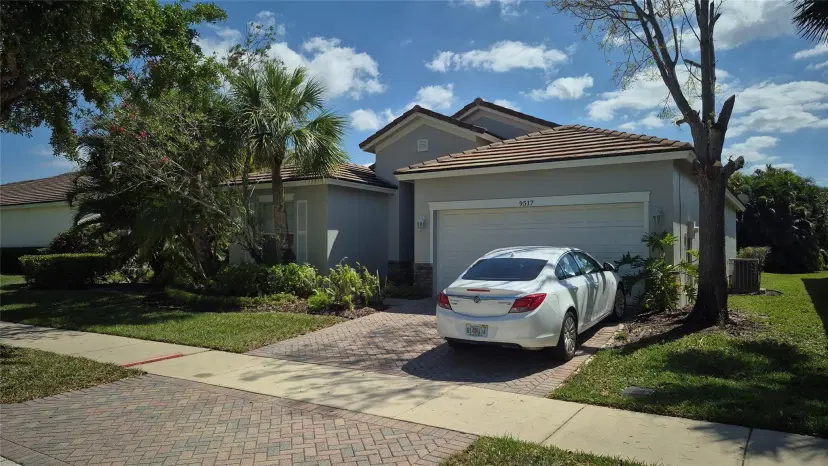Picture of 9517 SW Flowermound Cir, Port St Lucie FL 34987