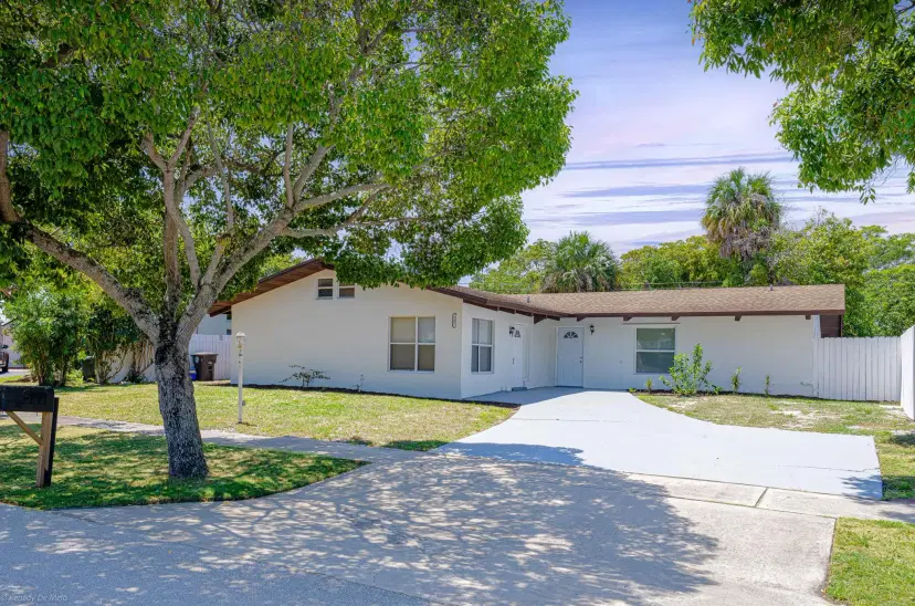 Picture of 507 Ontario Place, West Palm Beach FL 33409