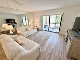 Picture of 138 S Cypress Rd 215, Pompano Beach, FL 33060