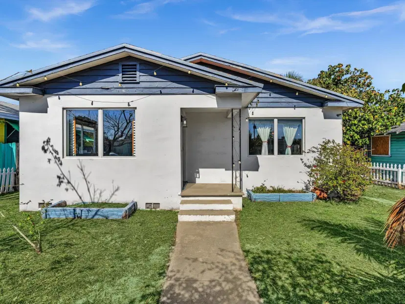 Picture of 221 N M Street, Lake Worth Beach FL 33460