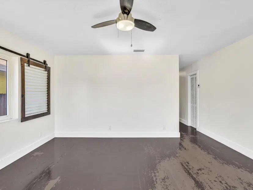 Picture of 221 N M Street, Lake Worth Beach FL 33460