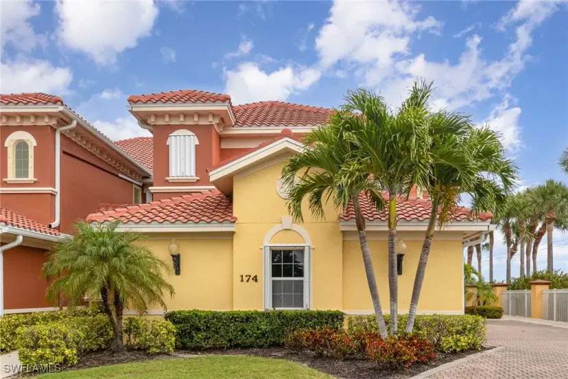 Picture of 174 Shadroe Cove Cir 1002, Cape Coral FL 33991