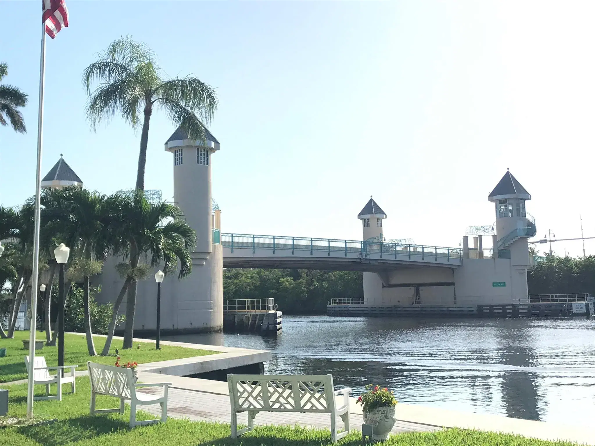 Picture of 740 E Ocean Avenue 302, Boynton Beach, FL 33435