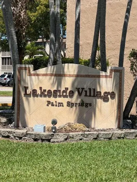 Picture of 721 Lori Drive 210, Palm Springs FL 33461