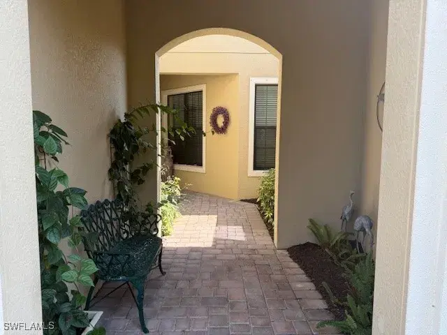 Picture of 8161 Venetian Pointe Dr, Fort Myers FL 33908
