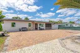 Picture of 4650 Sutton Terrace S, West Palm Beach, FL 33415
