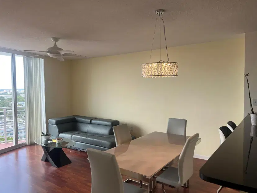 Picture of 1551 N Flagler Drive 1108, West Palm Beach FL 33401
