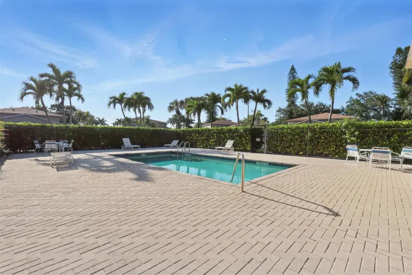 Picture of 4491 Willow Pond Road Apt B, West Palm Beach FL 33417