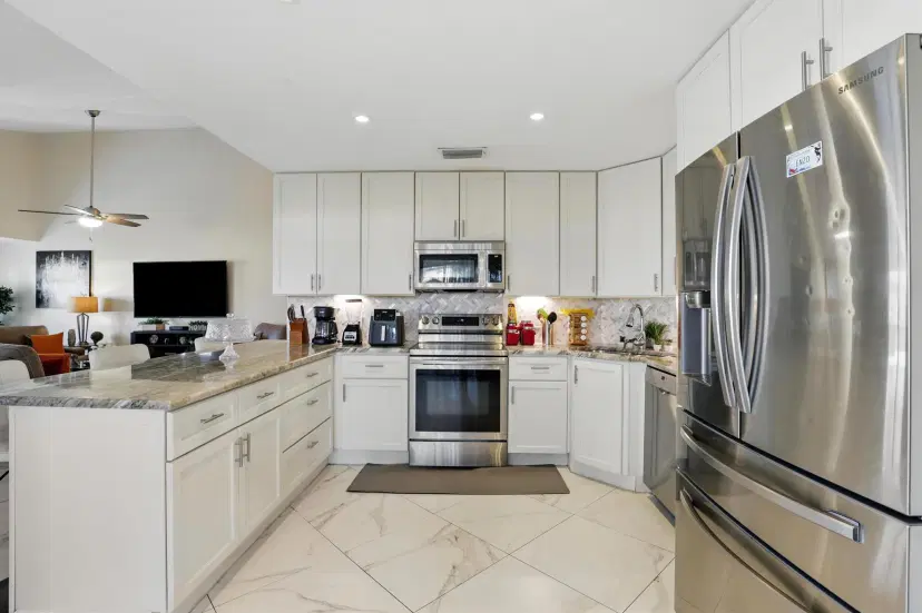 Picture of 4491 Willow Pond Road Apt B, West Palm Beach FL 33417