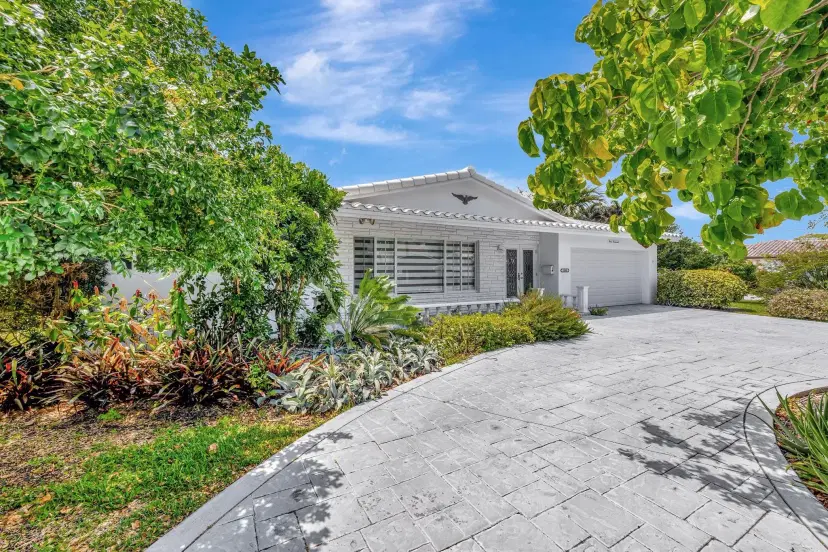 Picture of 3000 NE 45Th St, Lighthouse Point FL 33064