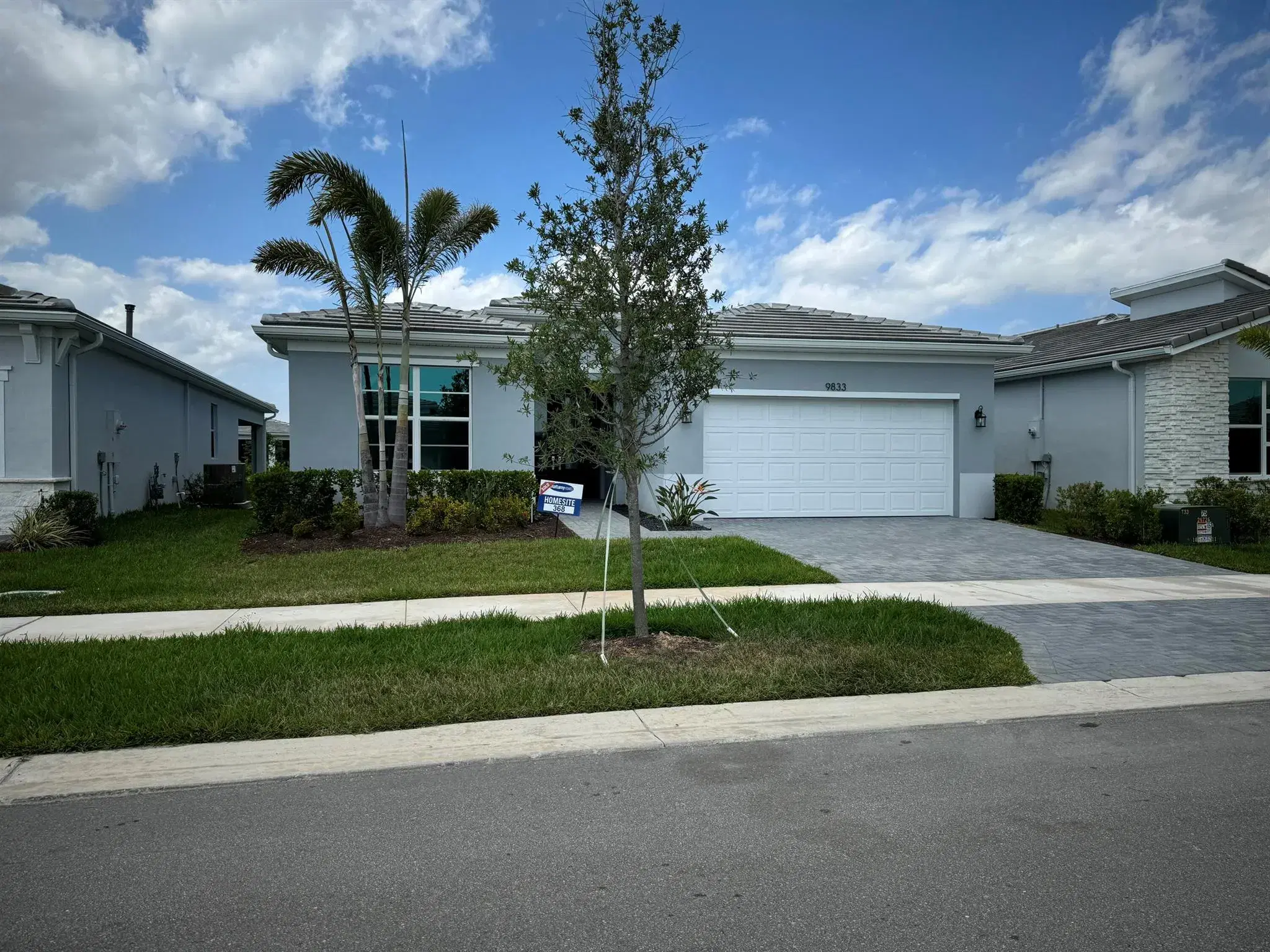 Picture of 9833 SW Isabelline Drive, Port St Lucie, FL 34987