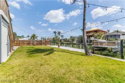 Picture of 340 Crescent St, Fort Myers Beach, FL 33931