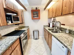 Picture of 9150 SW 23Rd St B, Davie, FL 33324