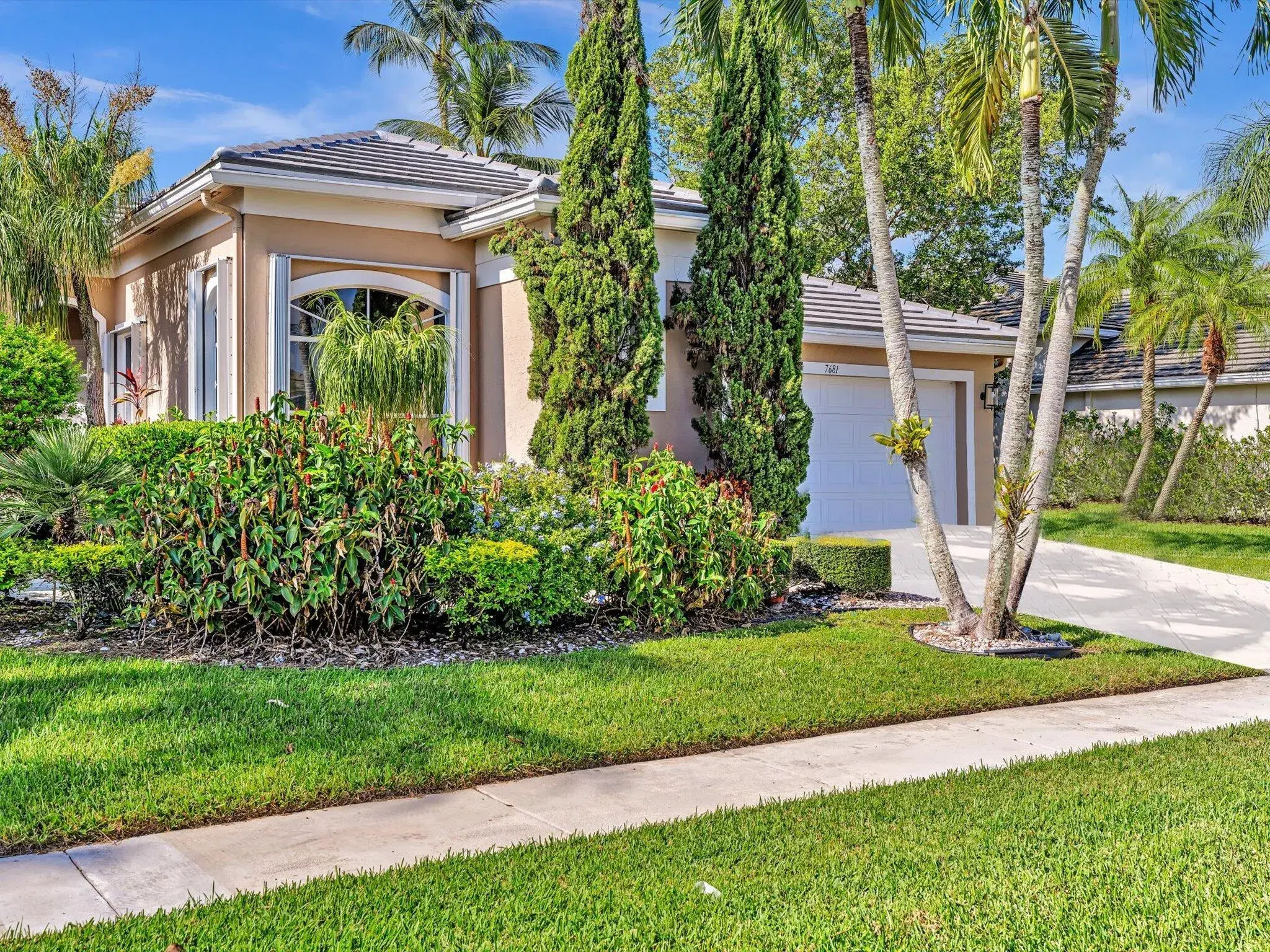 Picture of 7681 Rockford Road, Boynton Beach, FL 33472